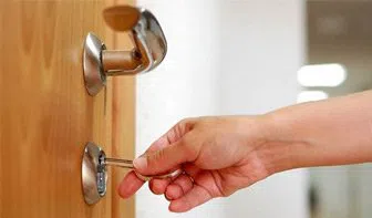 Metro Master Locksmith Cocoa, FL 321-234-2379 Metro Master Locksmith Cocoa, FL 321-234-2379 - 13-Re-Key-Locks